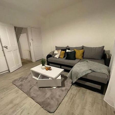 Comfy 2 Bedroom On Tower Bridge London Luaran gambar