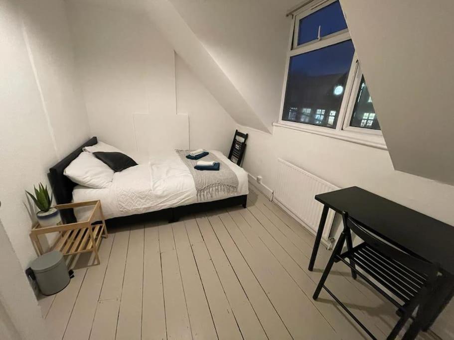 Comfy 2 Bedroom On Tower Bridge London Luaran gambar
