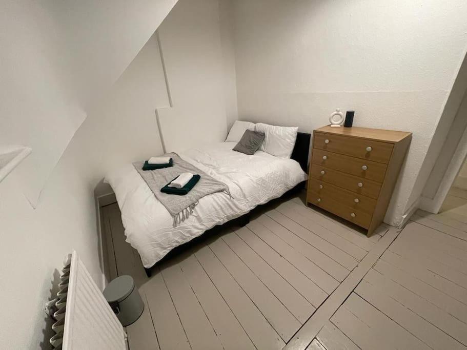 Comfy 2 Bedroom On Tower Bridge London Luaran gambar
